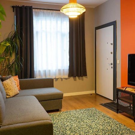 Cosy Flat With A Garden In Central Kadikoy Istanbul Ngoại thất bức ảnh